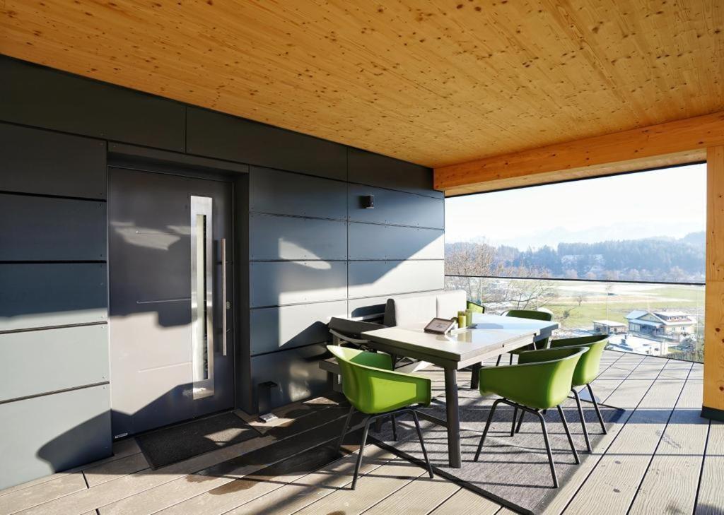 Modernes Ferienhaus Mit Panoramablick Розег Экстерьер фото